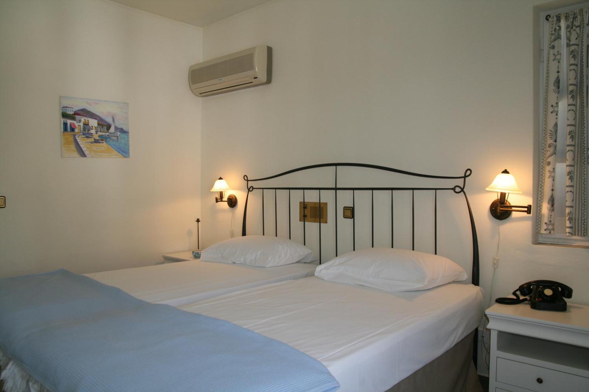 Alexandros Hotel Platis Gialos  Екстер'єр фото